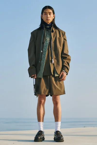 Look 4